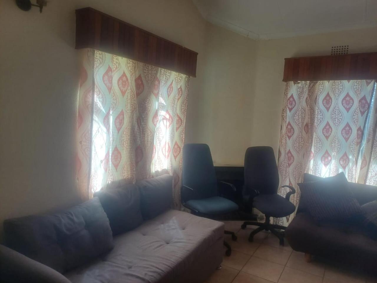 Kempton Park Lodge Birch Acres Kempton Park Ngoại thất bức ảnh